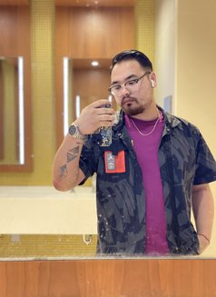 Mikey - Male escort in Doha Photo 4 of 5