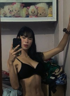 Mikey - Transsexual adult performer in Manila Photo 2 of 4