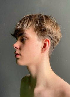 Mikhail - Acompañantes masculino in Dubai Photo 2 of 3