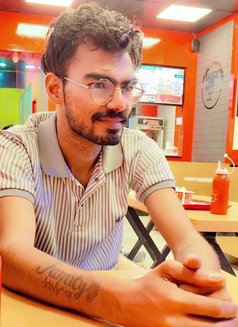 Miki - Male escort in New Delhi Photo 2 of 2