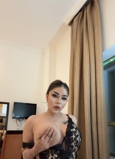 Miki Lady New - masseuse in Doha Photo 5 of 6