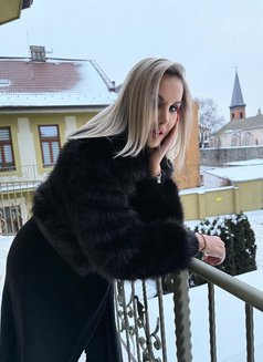 Miki Non Sexual Companion - escort in Dubai Photo 1 of 7