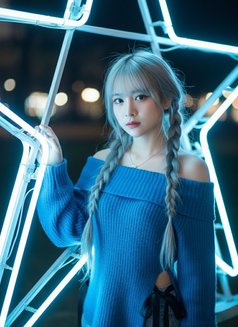 Miki - escort in Bangkok Photo 8 of 11