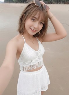Miki - puta in Bangkok Photo 7 of 14