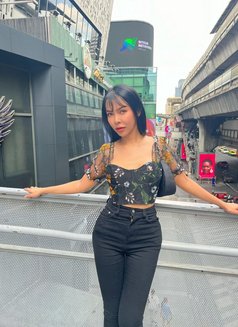 Miki - masseuse in Bangkok Photo 7 of 7