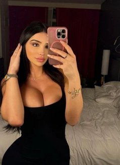 Miki Vip Riyadh - escort in Riyadh Photo 3 of 4