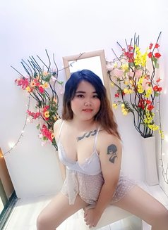 Mikky - escort in Muscat Photo 13 of 13