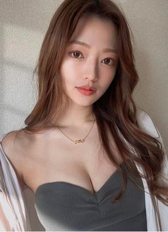 Miko Japanese Girl - puta in Singapore Photo 6 of 6