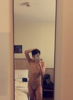 Mikosannnn - Male escort in Doha Photo 1 of 8