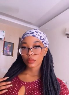 MIL MASSAGE WELLNESS - escort in Noida Photo 2 of 6