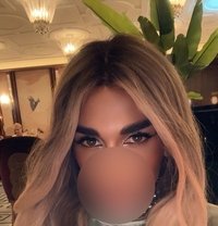 Mila - Transsexual escort in Dubai