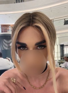 Mila - Transsexual escort in Dubai Photo 22 of 23