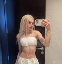 Mila - Transsexual escort in Dubai