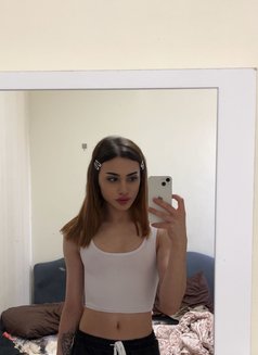 Adelia - Transsexual escort in Dubai Photo 12 of 13