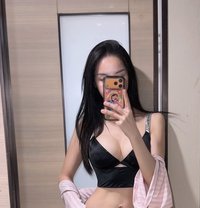 MILA BEE - puta in Taipei