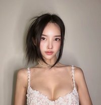 MILA BEE - puta in Taipei Photo 18 of 19
