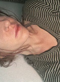 Myla - escort in Bangkok Photo 4 of 7