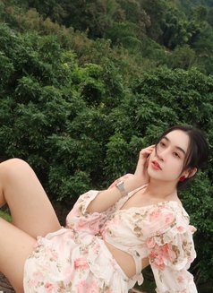 Mila - escort in Taipei Photo 2 of 2