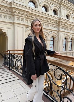 Mila Gfe - escort in Dubai Photo 3 of 6