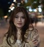 Mila - puta in Dubai Photo 1 of 8