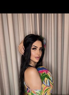 Mila - escort in Abu Dhabi Photo 3 of 5