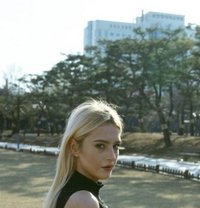 Mila - escort in Manila