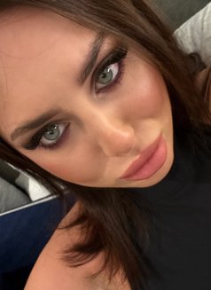 Mila - escort in Dubai Photo 7 of 7