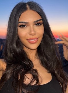 Mila - escort in İstanbul Photo 11 of 12