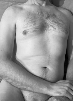 Milan - Acompañantes masculino in Tilburg Photo 4 of 14