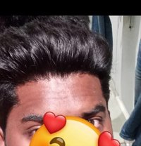 Milan - Acompañantes masculino in Bangalore