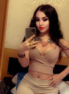 Milana - escort in Muscat Photo 8 of 9