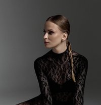 Milana - escort in Manila