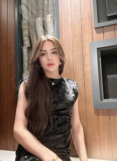 Milana - Transsexual escort in Jeddah Photo 2 of 3