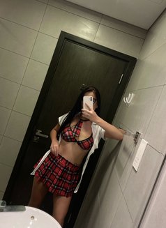 Milana independent - puta in Dubai Photo 4 of 5