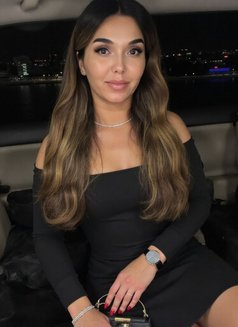 Milana - escort in Singapore Photo 7 of 10