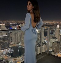 Milana - escort in Singapore Photo 8 of 10