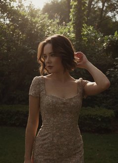 Milana - escort in Dubai Photo 3 of 8