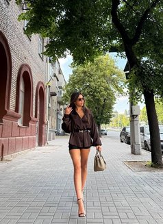 Milana - escort in Dubai Photo 2 of 14