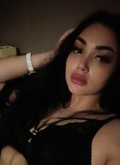Milana - escort in Mumbai Photo 1 of 7