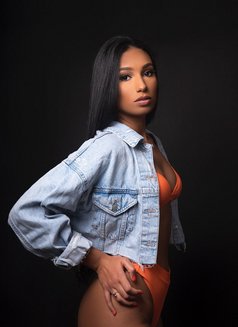 Milanka - escort in Rome Photo 2 of 10