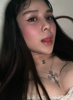 Mileena ( GFE ) - Transsexual escort in Manila Photo 3 of 10