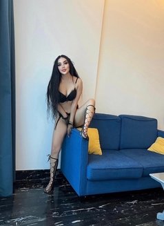 Milen Independent hot girl - escort in Dubai Photo 10 of 12