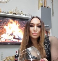 Milena_Russia Hot Girl 18 cm. - Transsexual escort in İstanbul Photo 13 of 17