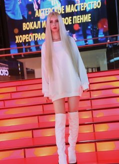 Milena - escort in Bangkok Photo 1 of 8