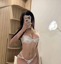 Milena - escort in Mumbai Photo 1 of 9