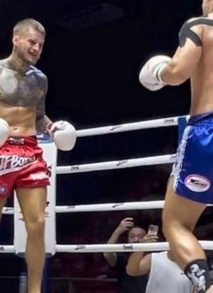 Miles - Acompañantes masculino in Pattaya Photo 3 of 6