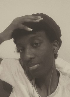 Miles - masseur in Thika Photo 2 of 2