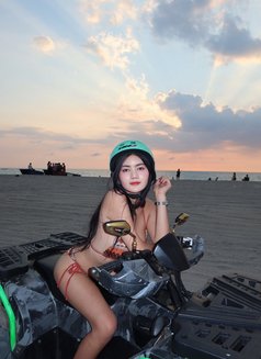 mileslicious 🫦 (meetup and camshow) - escort in Makati City Photo 20 of 25