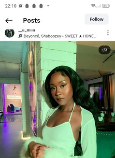 Miley - escort in Nairobi Photo 1 of 6