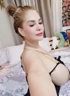 milf hot mommabest blowjob - puta in Kuala Lumpur Photo 16 of 17